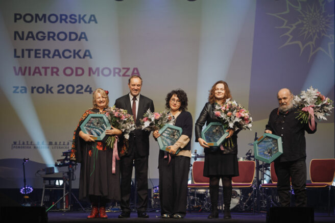 Na zdjęciu od lewej: Adela Kuik-Kalinowska, Mieczysław Struk, Kora Tea Kowalska, Sylwia Bykowska, Zbigniew Joachmiak (fot. Jacek Sowa | UMWP)